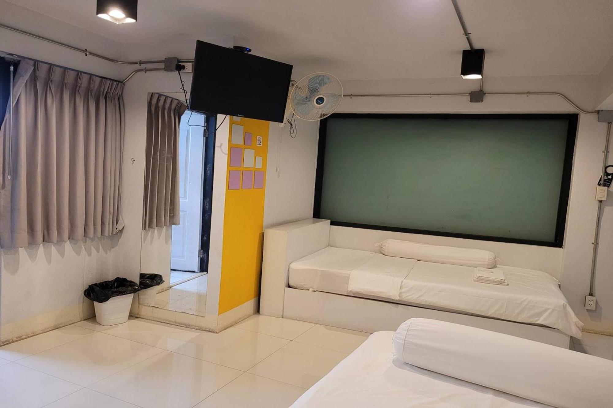Asaya House Hotel Chiang Mai Buitenkant foto