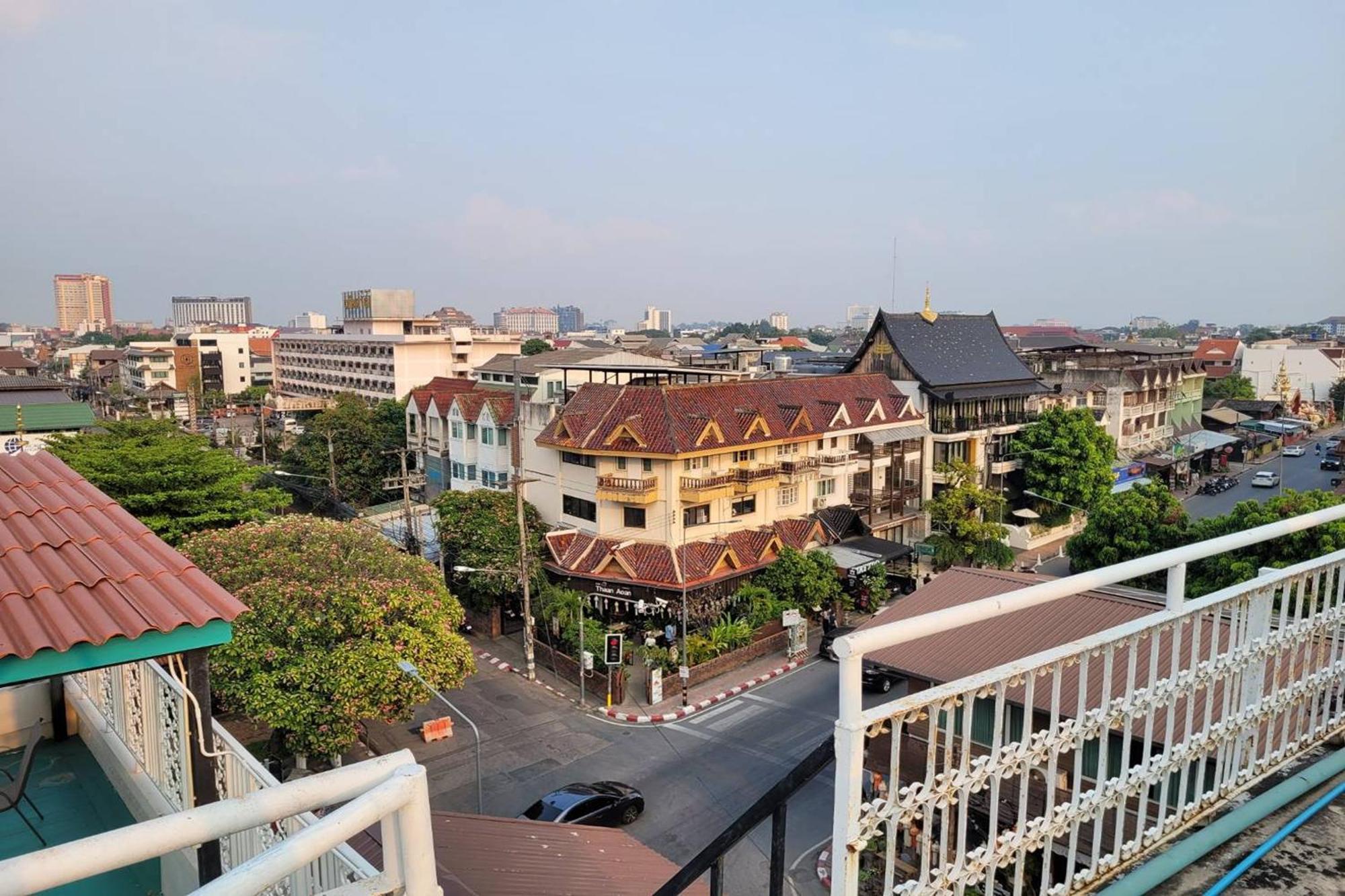 Asaya House Hotel Chiang Mai Buitenkant foto